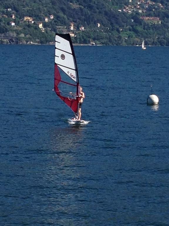 Holiday Hotel Yachtsport Resort Lago Maggiore บริสซาโก ภายนอก รูปภาพ