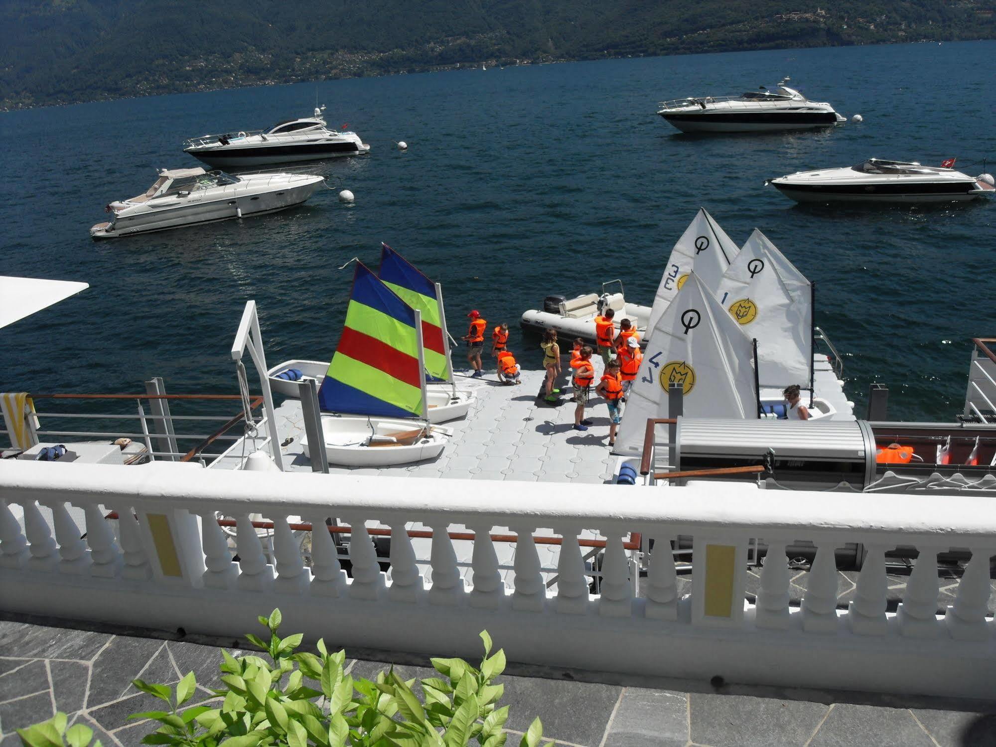 Holiday Hotel Yachtsport Resort Lago Maggiore บริสซาโก ภายนอก รูปภาพ