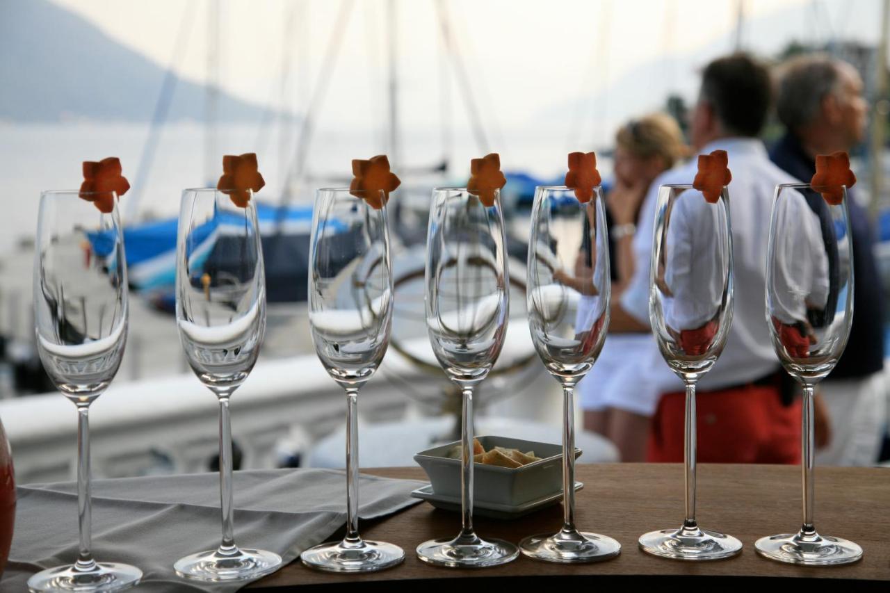 Holiday Hotel Yachtsport Resort Lago Maggiore บริสซาโก ภายนอก รูปภาพ